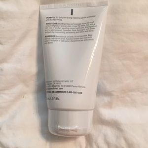 Rodan + Fields Makeup - Rodan + Fields daily cleansing mask Rodan + Fields Makeup - Rodan + Fields daily cleansing mask